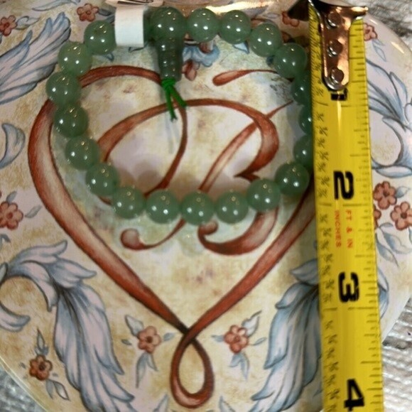 Jade Colored Glass Elastic‎ Stretch Bracelet - Picture 2 of 3